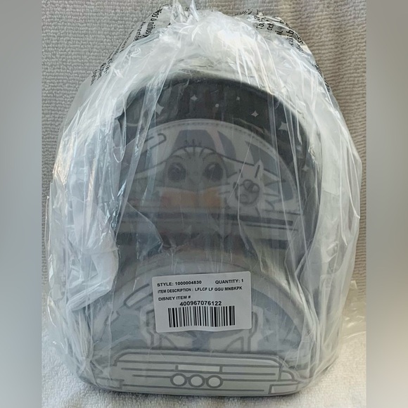 SALE - Loungefly Disney Parks Star Wars Grogu Mandalorian Glow In Dark Backpack - Picture 13 of 14